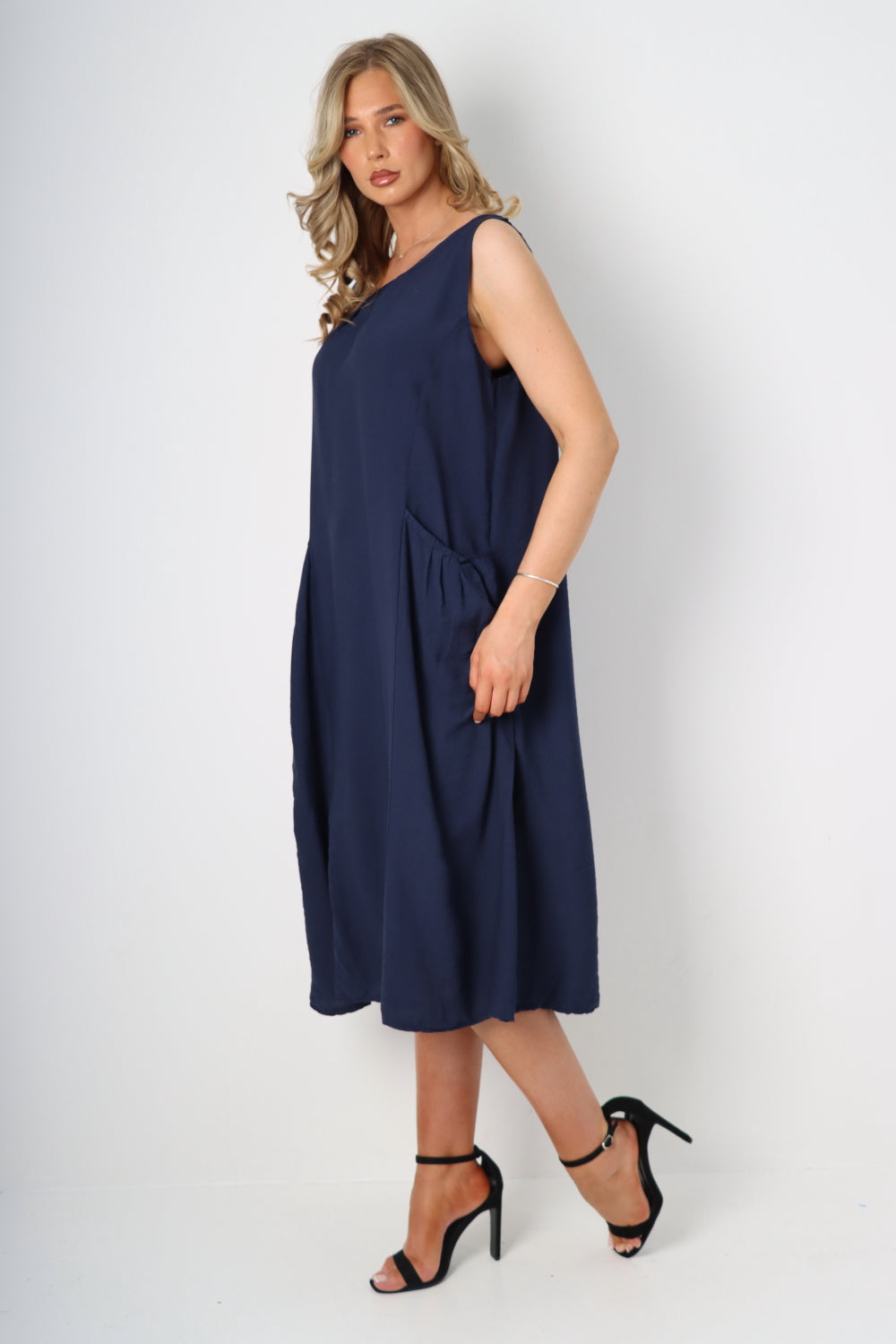 Italian Pockets Sleeveless Vest Midi Dress