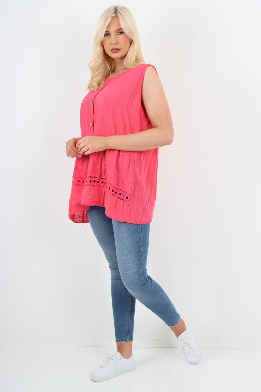 Italian Crochet Bottom Button Detail Cotton Vest Top