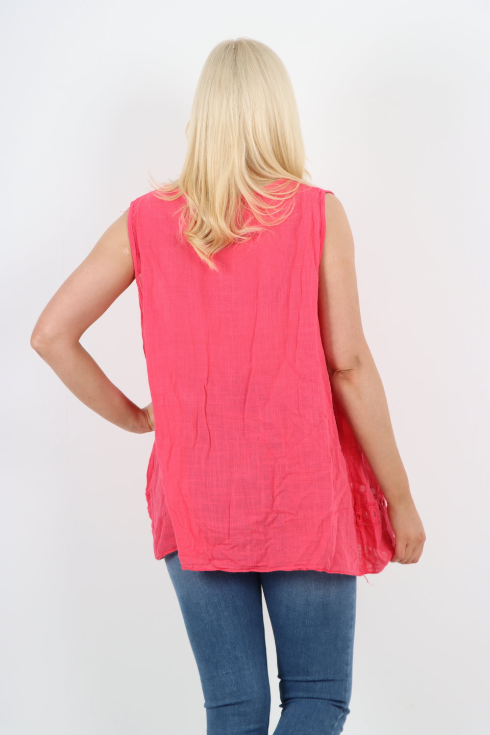 Italian Crochet Bottom Button Detail Cotton Vest Top