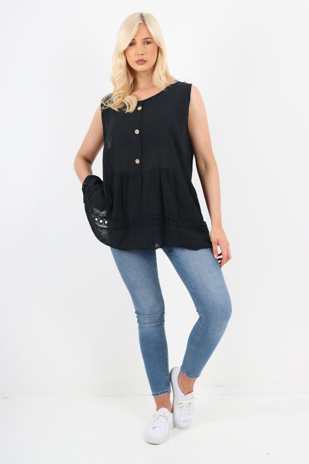 Italian Crochet Bottom Button Detail Cotton Vest Top