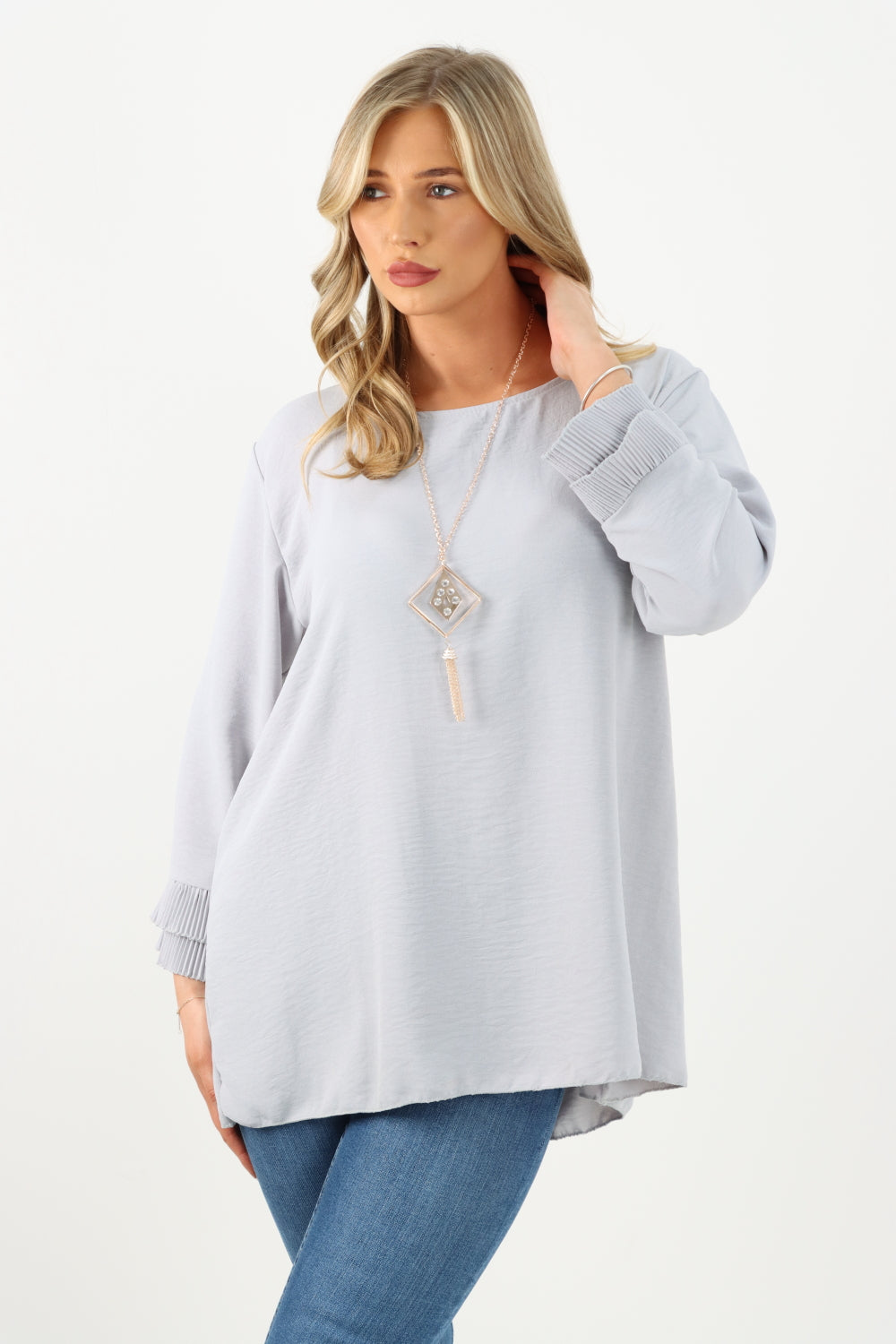 Italian Round Neck Frill Sleeve Nacklace Top